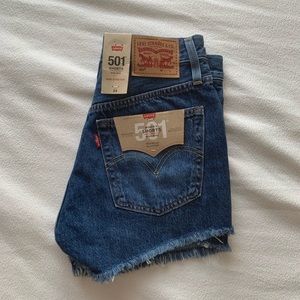Levi jean shorts